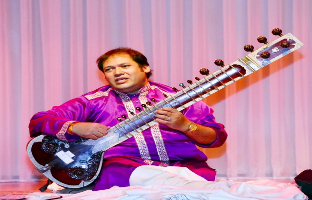 Sitar Maestro Pandit Prateek Chaudhuri 